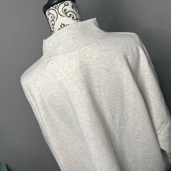 American Eagle Every Day Luxe Mock Neck Sweatshirt Size XL Light Heather Gray - Picture 10 of 14